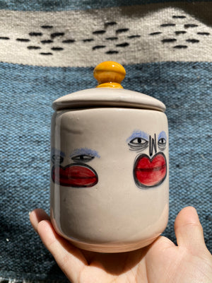 "CANDY POT" / CARA DE PLANTA / GALLETERO