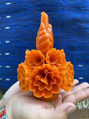 S CARNATION BEESWAX CANDLE