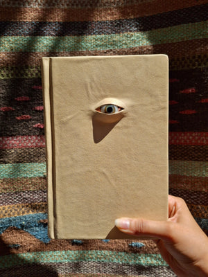 MATANGA TALLER EDITORIAL LIBRETA PIEL CON OJO DE VIDRIO
